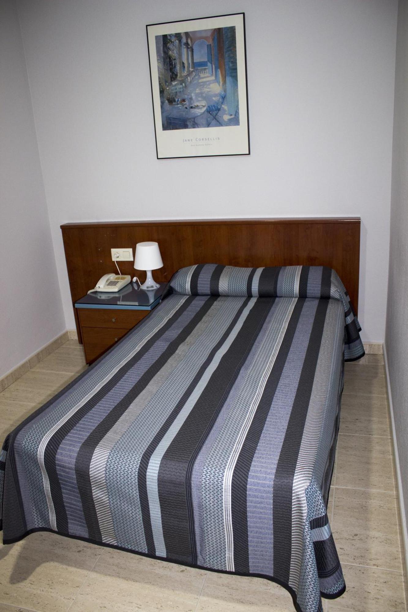 Hotel Costa Blanca Granja de Rocamora Quarto foto